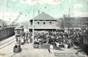 An April 14, 1908 photo of the Northern Pacific passenger depot on East Main near Palouse in this postcard photo. Note the Hungate Building, extant, across Main Street on the right.